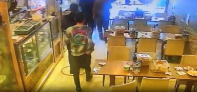 �stanbul'daki deprem g�venlik kameralar�na yans�d�