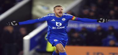 Bir devrin sonu! Jamie Vardy, Leicester City'den resmen ayrlyor