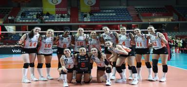 Eczac�ba�� Dynavit'te yaprak d�k�m�! 6 oyuncu i�in veda t�reni d�zenlendi