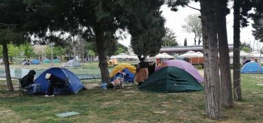 Filistin'den deprem mesaj�: Dost T�rkiye ile tam dayan��ma i�indeyiz