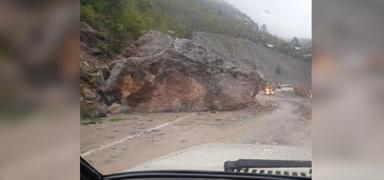 Kastamonu-enpazar kara yolunda heyelan