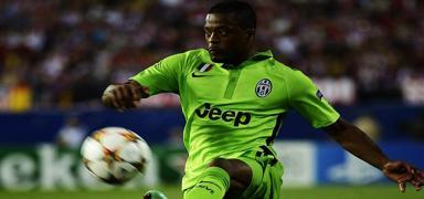Patrice Evra ilk d�v���ne ��k�yor