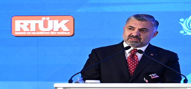 RTK Bakan ahin: Ailemiz, ocuklarmz, kadnlarmz, toplumumuzun mihenk talar