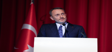 �leti�im Ba�kan� Altun'dan 1 May�s mesaj�