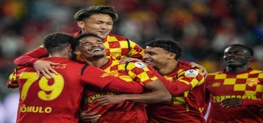 G�ztepe'de Adana Demirspor ma�� �ncesi 8 eksik