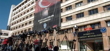 stanbul Emniyet Mdrl'nden 'zgr zel'in makam arac kapal otoparka alnmad' iddiasna yalanlama