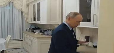 Putin'in 25 yllk hikayesi Kremlin Saray'ndaki evinde ekilen belgeselle anlatld