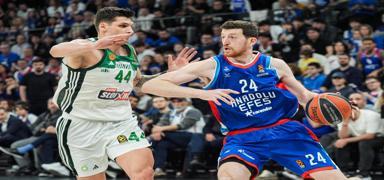 Anadolu Efes, Drtl Final iin parkeye kacak