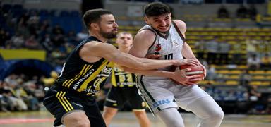 Fenerbahe Beko evinde hata yapmad