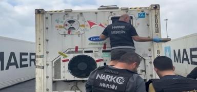 Mersin'de ifte operasyon