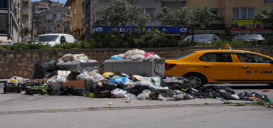 CHP'li belediyede grev sokaklar ple evirdi