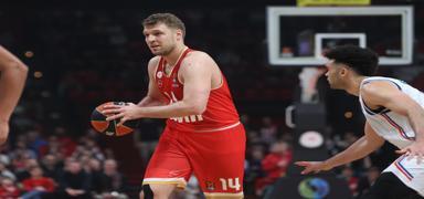 THY Avrupa Ligi play-off'larnn MVP'si Sasha Vezenkov oldu