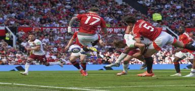 Altay Bayndr oynad! Manchester United kaybetti