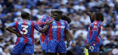 Crystal Palace, Tottenham'a ans tanmad