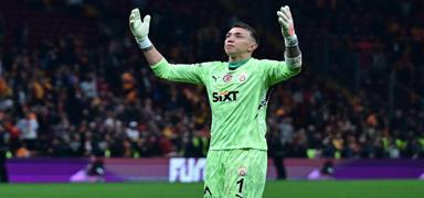 Muslera rekora 2 kupa uzakta