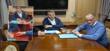 Elysee Saray�, Macron'un Ukrayna ziyareti s�ras�nda trende uyu�turucu kulland��� iddias�n� yalanlad�