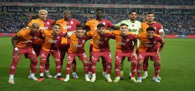Bakan Bak'tan Trkiye Kupas ampiyonu Galatasaray'a tebrik