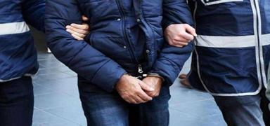 Biri k�rm�z� b�ltenle aran�yordu... �zmir'de firari cinayet zanl�lar�na operasyon