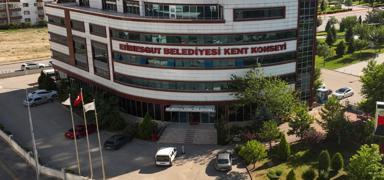 Sporcular�n ekme�ine g�z diktiler