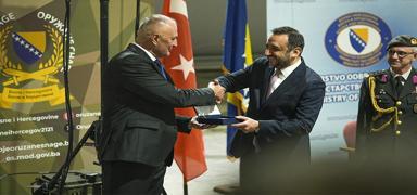 Trkiye karde lkeye hibe etti
