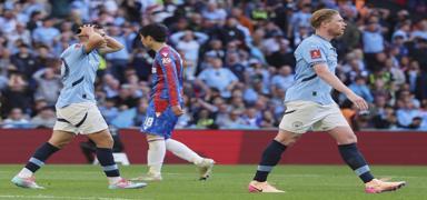 Manchester City finalde ykld! Crystal Palace tarihinde ilk kez baard