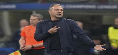 Barcelona, Hansi Flick ile uzatt