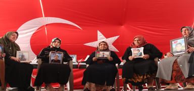 Acl ailelerin umutlu bekleyii sryor