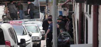 Evdeki kt kokuyla yakay ele verdi: Gizli tnel gn yzne kt