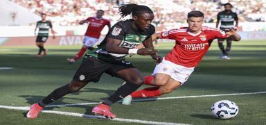 Benfica hakemlik standartlarn, VAR uygulamalarn eletirdi