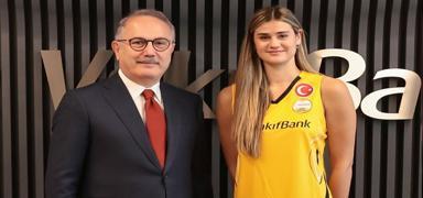 VakfBank, Katarina Dangubic'i kadrosuna katt