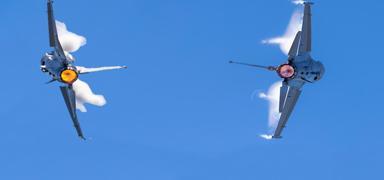 Yeni jetler hava �ss�ne ula�t�