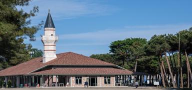 Fahrettin Ulusoy adna Samsun niversitesinde yaptrlan cami ibadete ald
