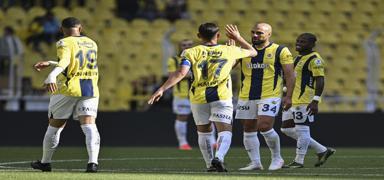 Fenerbahe ligi 3 puanla bitirdi