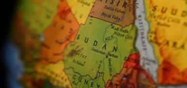 Sudan'n yeni babakan grevine balad