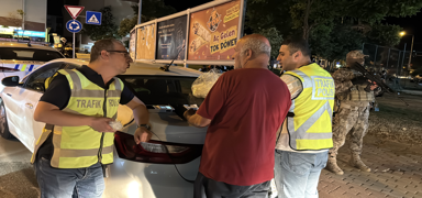 Ehliyetsiz s�r�c�n�n yakalanmamak i�in yapt��� usuls�zl�k 'dronla' tespit edildi