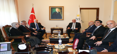 TBMM Bakan Numan Kurtulmu'tan Y Parti'ye ziyaret: Terrsz Trkiye oluturulacak