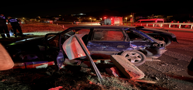 Ayd�n'da feci kaza: 2 �l�