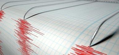 zmir'de korkutan deprem! evre illerden de hissedildi