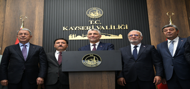 Bakan Bolat, Kayseri'de
