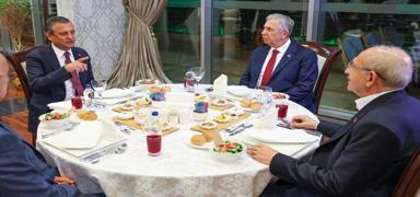 CHP'de liderlik sava