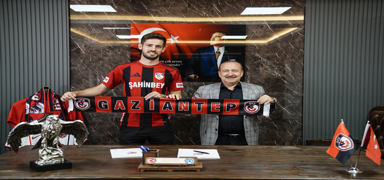 Gaziantep FK, Arda Kzlda ile nikah tazeledi