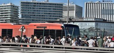 stanbullunun metrobsle imtihan sryor! Dumanlar panie neden oldu