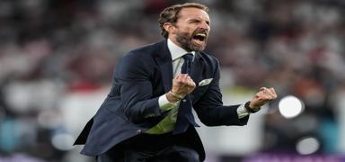 Polonya Milli Takm'nda Gareth Southgate sesleri