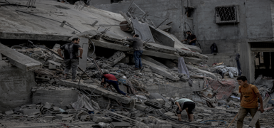Soykrmc srail Gazze'de sivilleri bombalad! ok sayda Filistinli ehit oldu