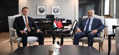 Ankara'da kritik grme! Bakan Fidan, Szijjarto ile bir araya geldi