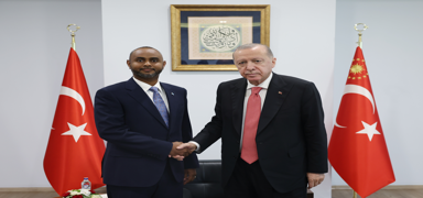 Cumhurbakan Erdoan, Somalili Bakan Nur'u kabul etti