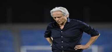 Al Nassr, Jorge Jesus'un peinde