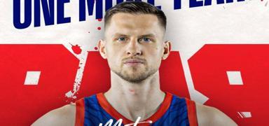 Baheehir Koleji, Mateusz Ponitka ile szleme uzatt
