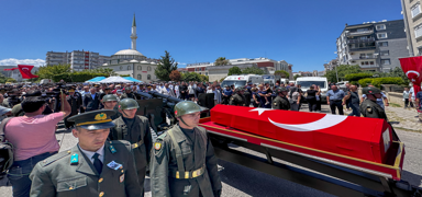 Libya'da grev yapyordu! ehit pilot Maden,  son yolculuuna uurland