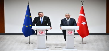 AB'den Trkiye'ye vize kolayl sinyali